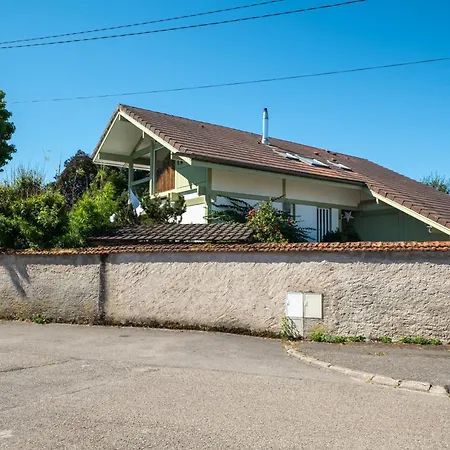 D'hote - La Maison Verte Charmes (Vosges)